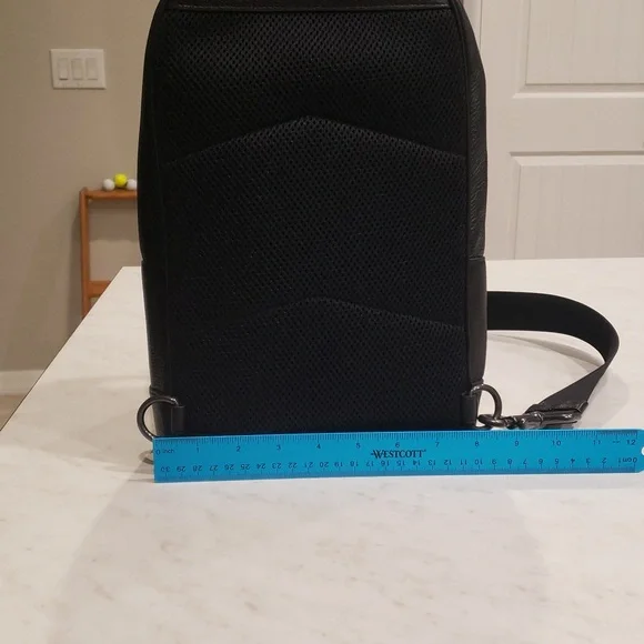 Coach Black Leather Men's Sling Bag - Picture 5 of 14